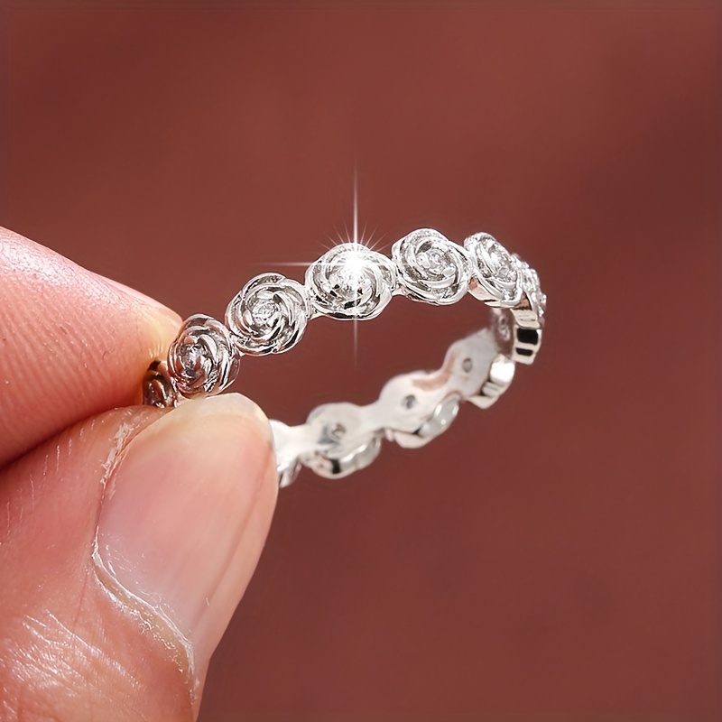 Rose Inlaid Zirconia Women'S Ring